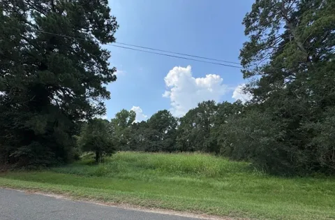 Lincoln Lots 14, 15 + 16