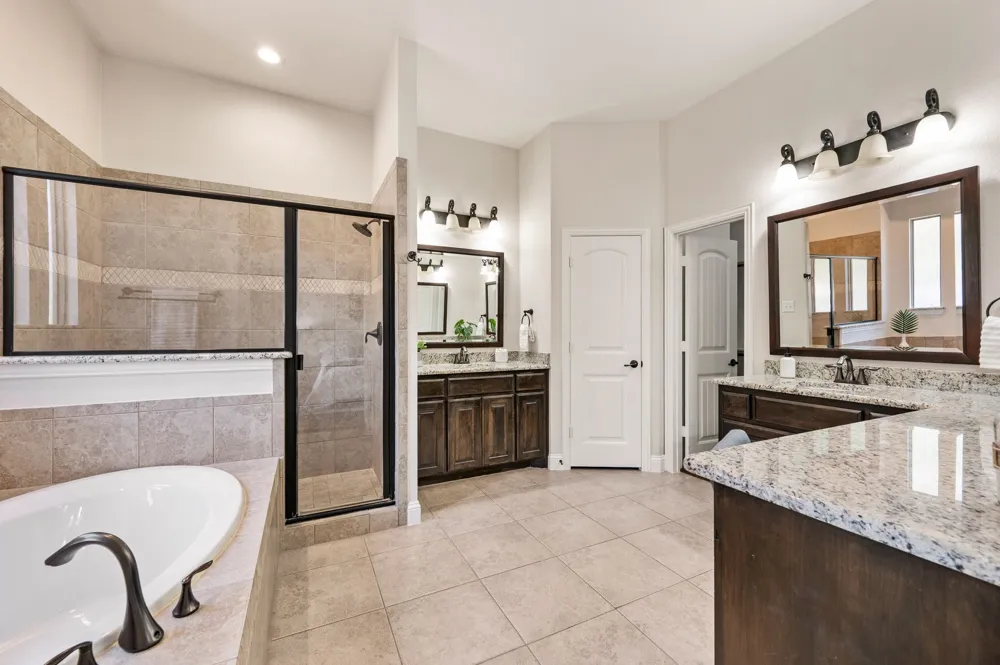 7216 E Nirvana Circle North Richland Hills, TX 76182