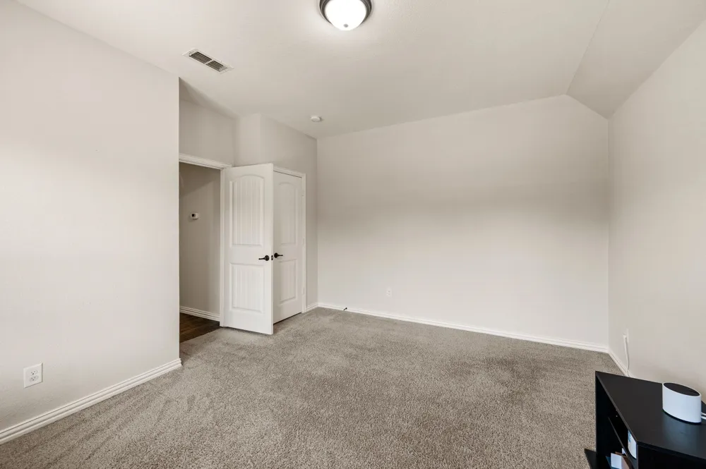 7216 E Nirvana Circle North Richland Hills, TX 76182