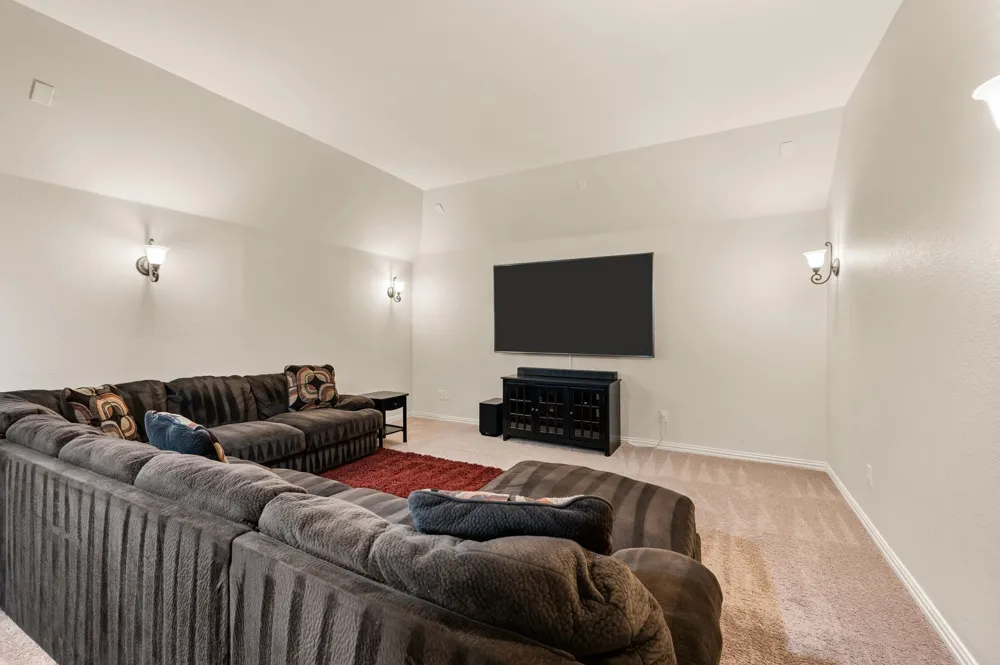 7216 E Nirvana Circle North Richland Hills, TX 76182