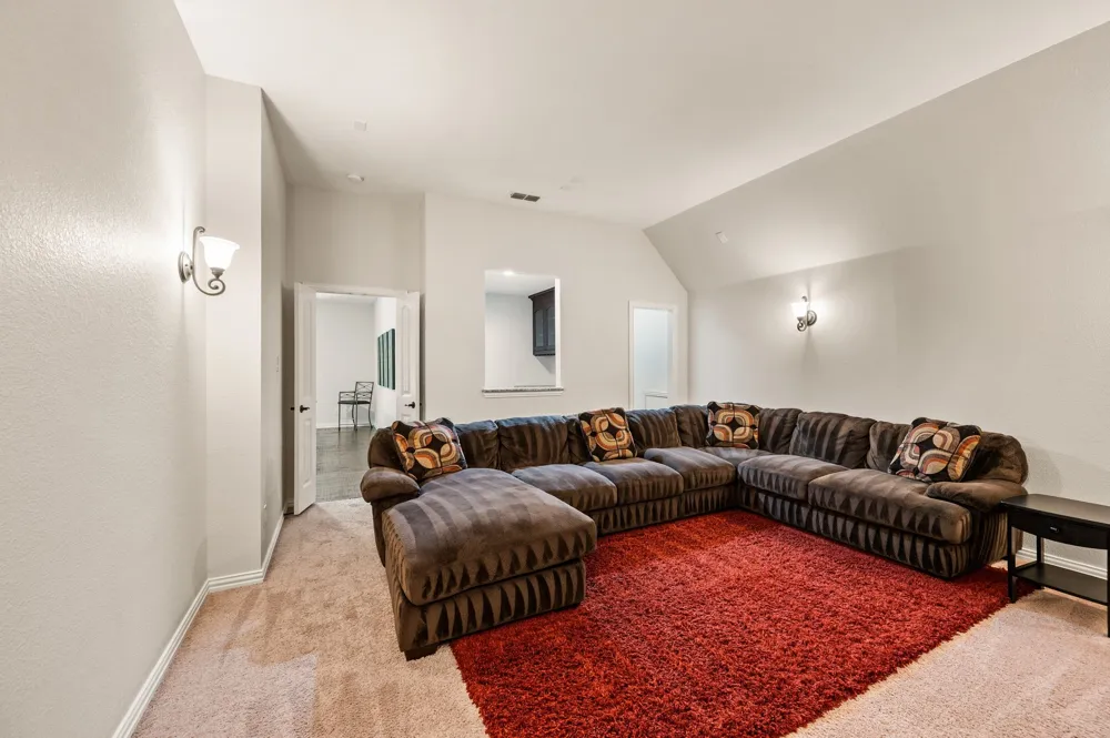 7216 E Nirvana Circle North Richland Hills, TX 76182
