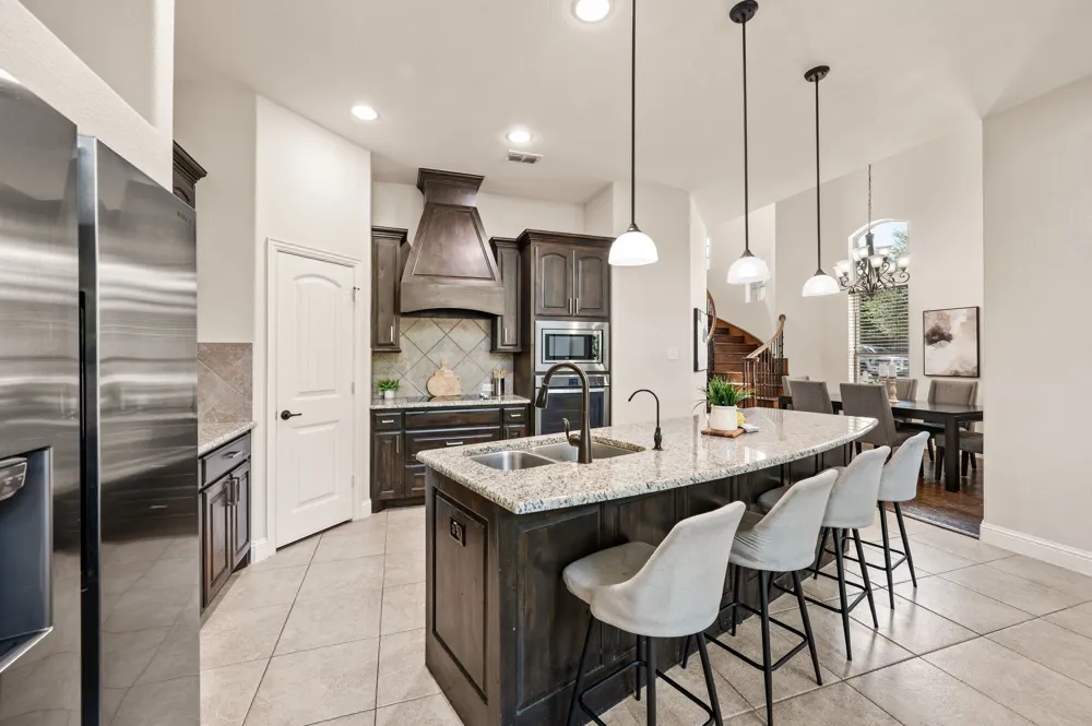7216 E Nirvana Circle North Richland Hills, TX 76182