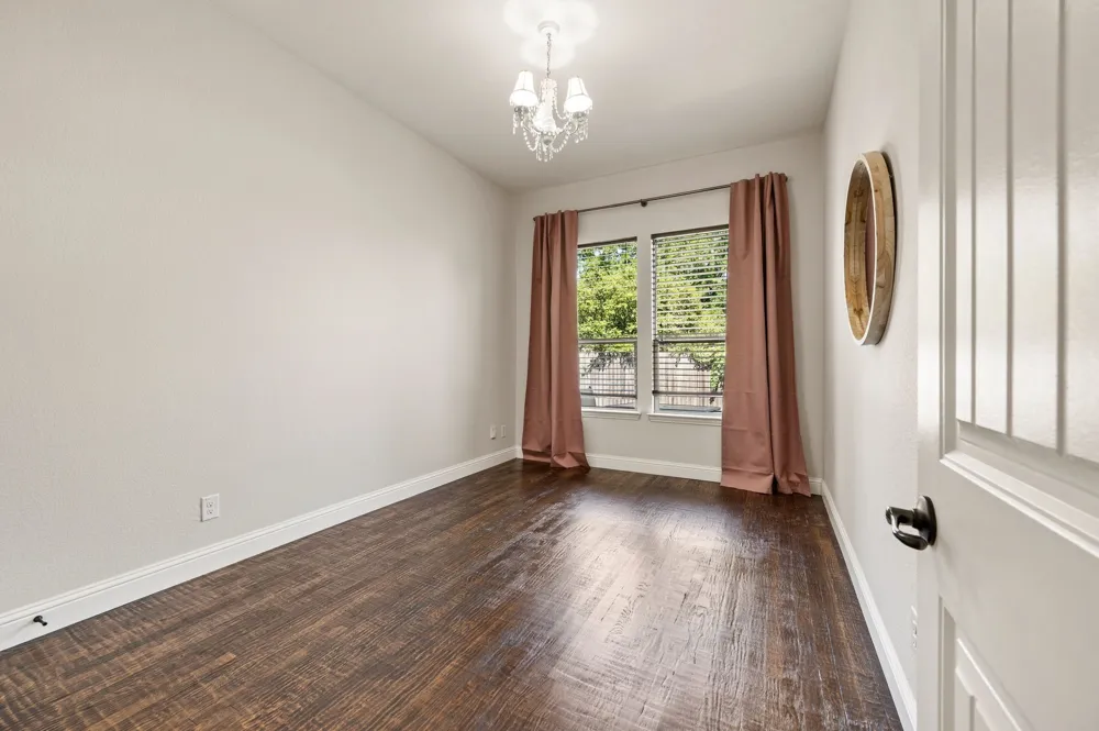 7216 E Nirvana Circle North Richland Hills, TX 76182