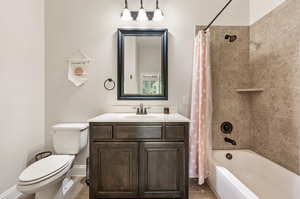7216 E Nirvana Circle North Richland Hills, TX 76182