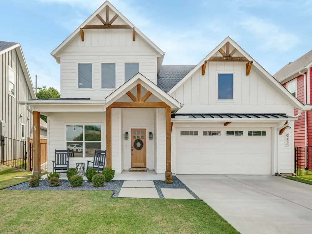 972 Meadow Bend Loop S Grapevine, TX 76051