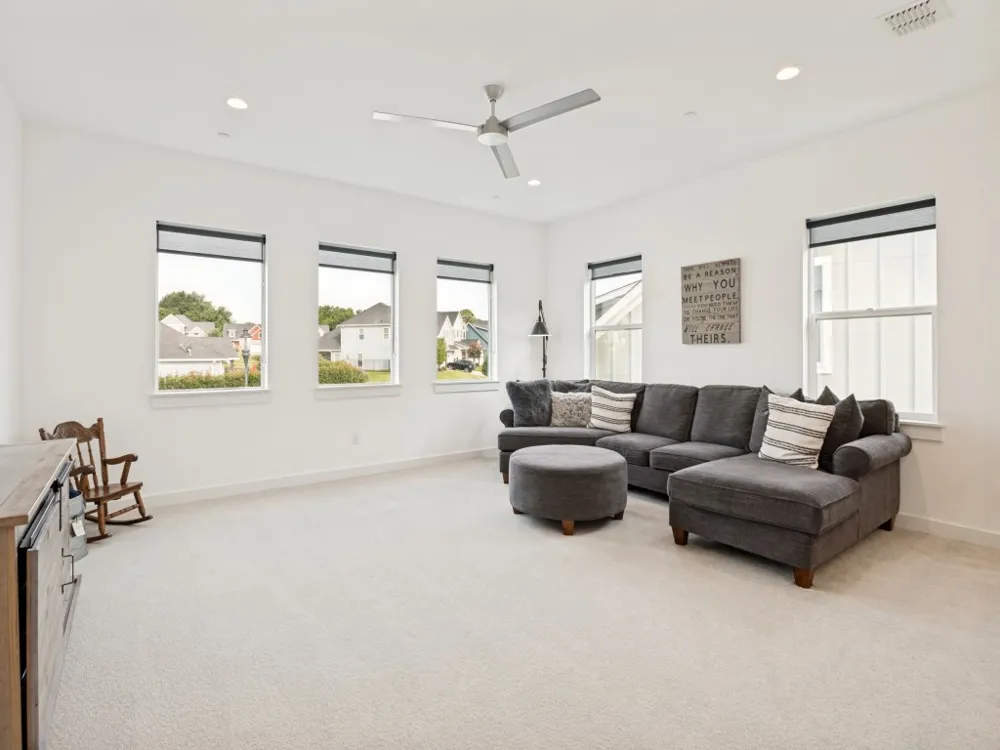 972 Meadow Bend Loop S Grapevine, TX 76051