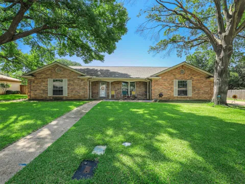 6404 Suncrest Court