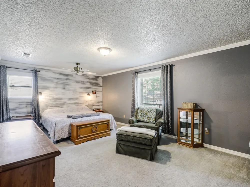 6404 Suncrest Court North Richland Hills, TX 76180
