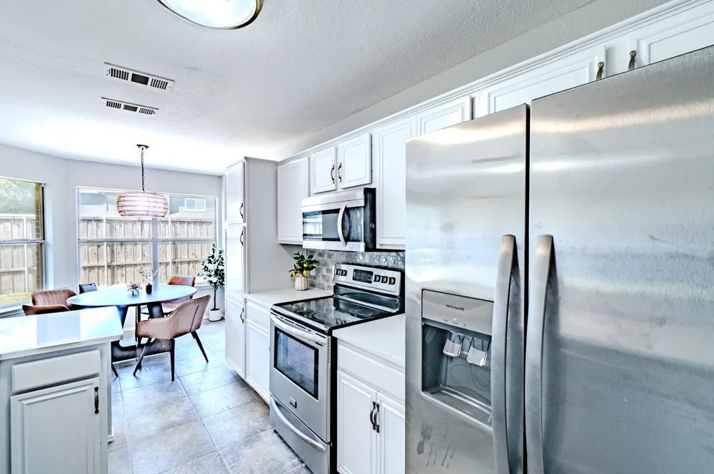 3901 Georgetown Drive Sachse, TX 75048