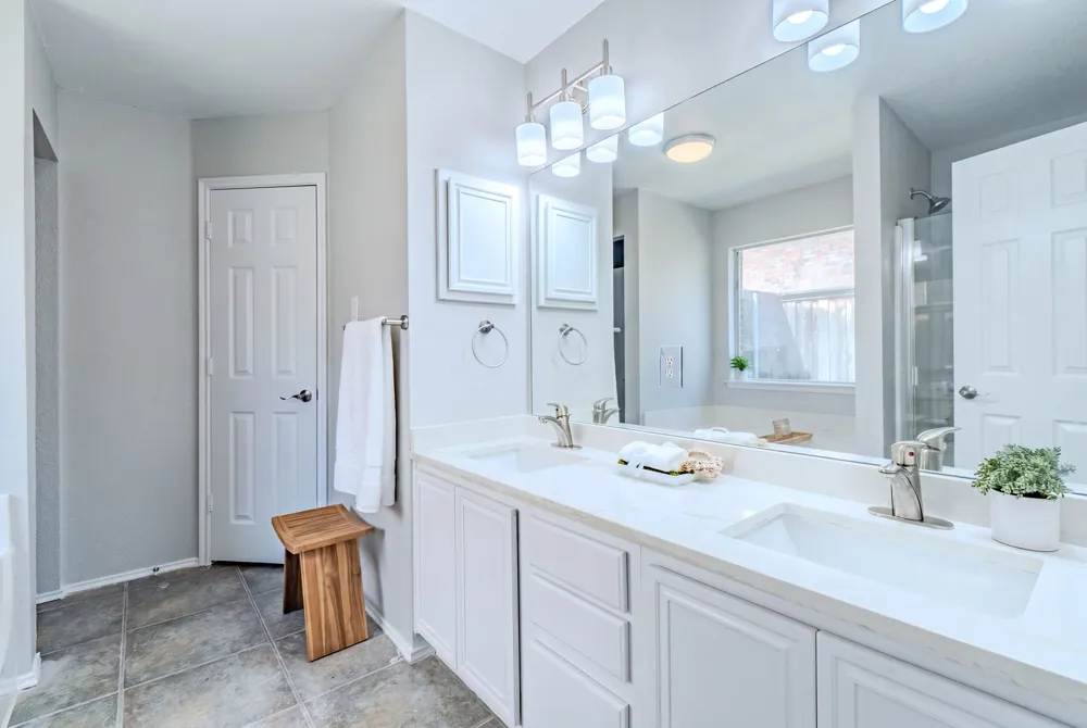 3901 Georgetown Drive Sachse, TX 75048