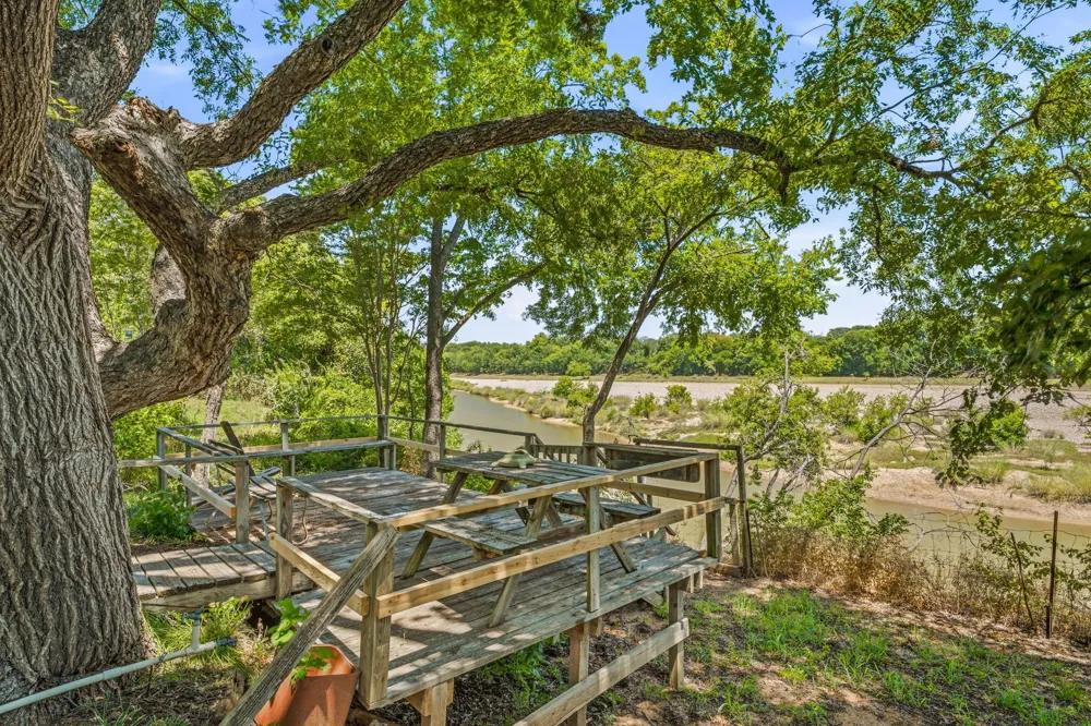 4527 S Keller Road Mineral Wells, TX 76067