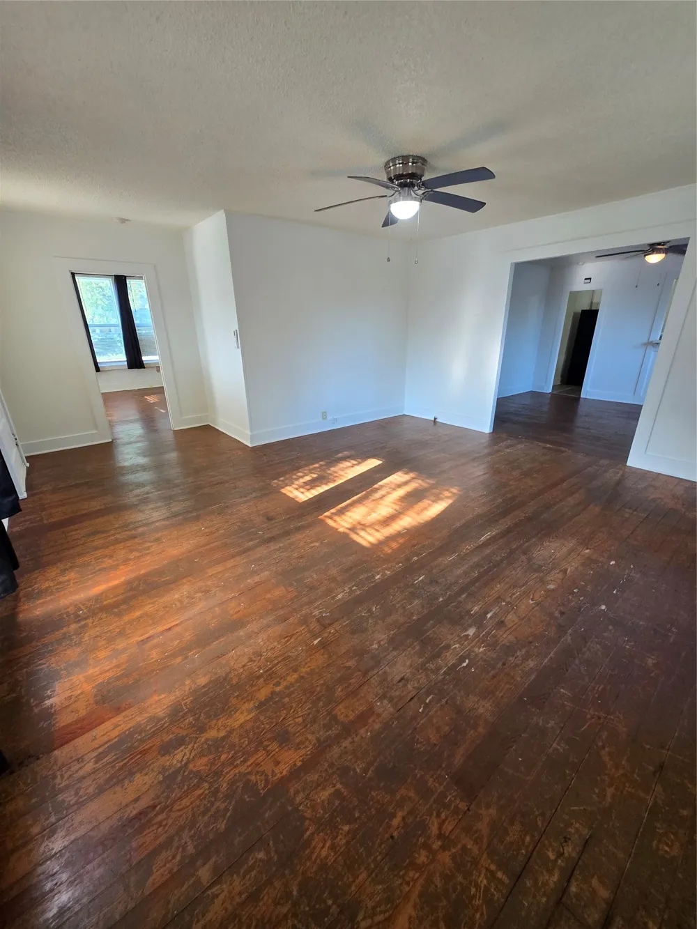 714 S Commercial Avenue Coleman, TX 76834