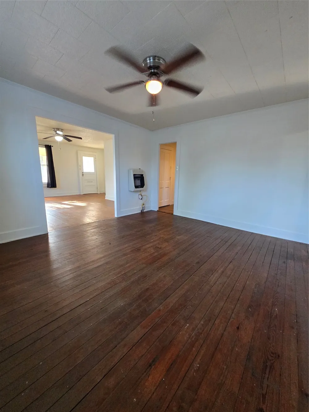 714 S Commercial Avenue Coleman, TX 76834