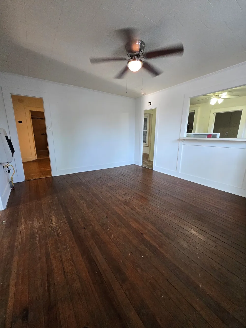 714 S Commercial Avenue Coleman, TX 76834
