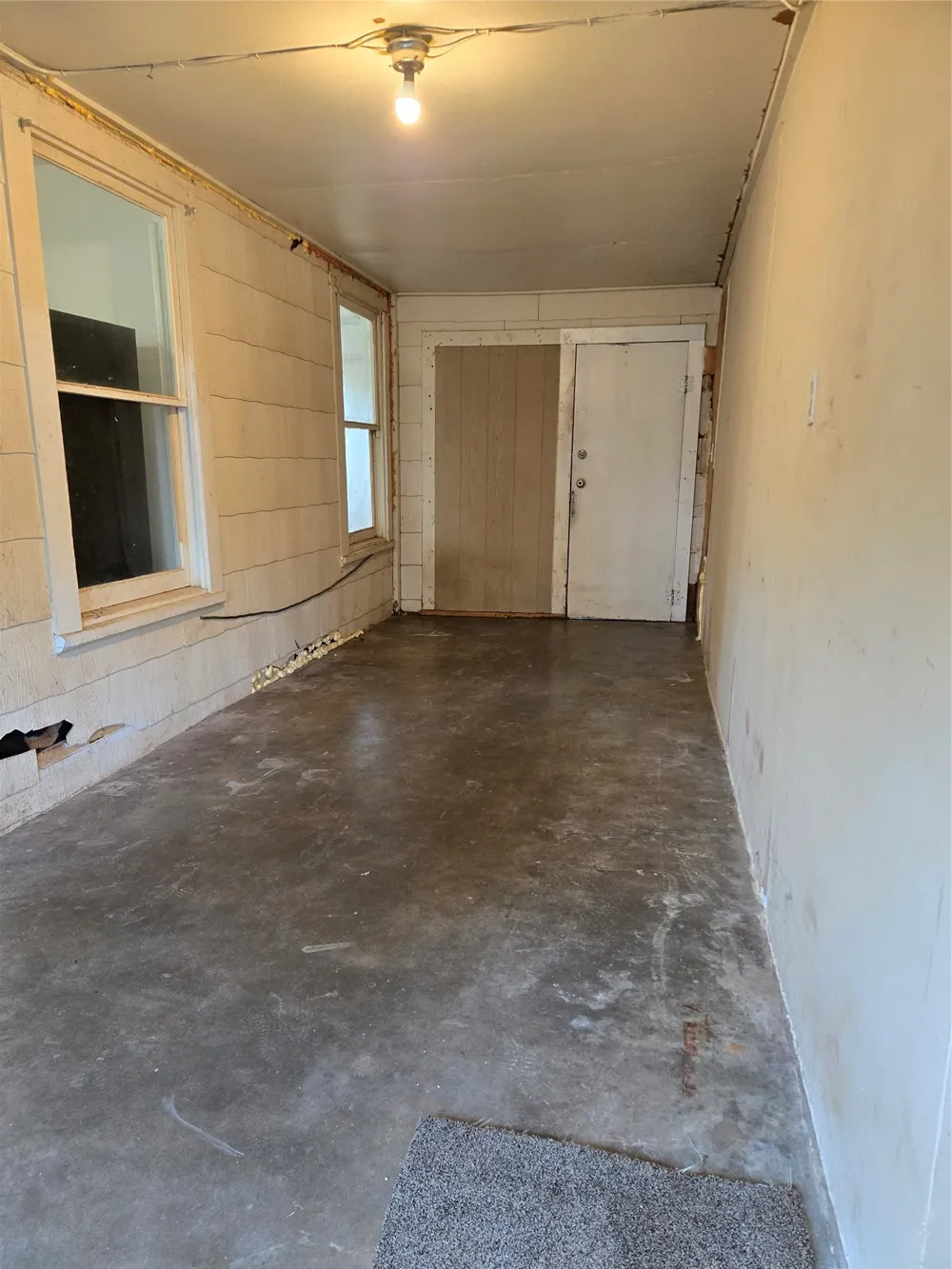 714 S Commercial Avenue Coleman, TX 76834