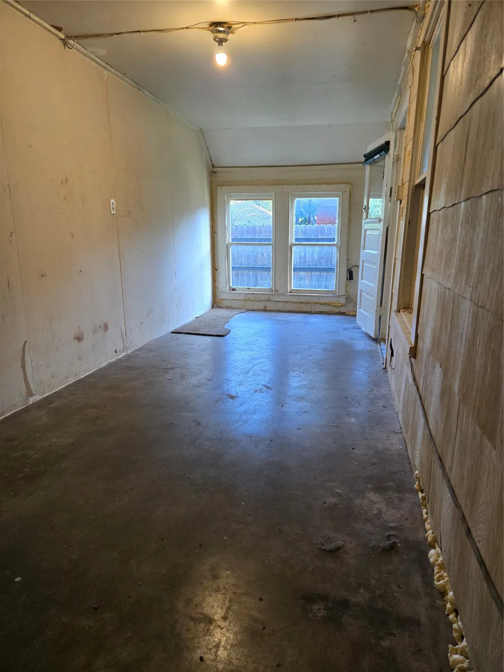 714 S Commercial Avenue Coleman, TX 76834