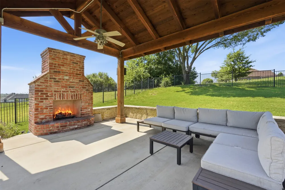 12409 Bella Vino Drive Fort Worth, TX 76126
