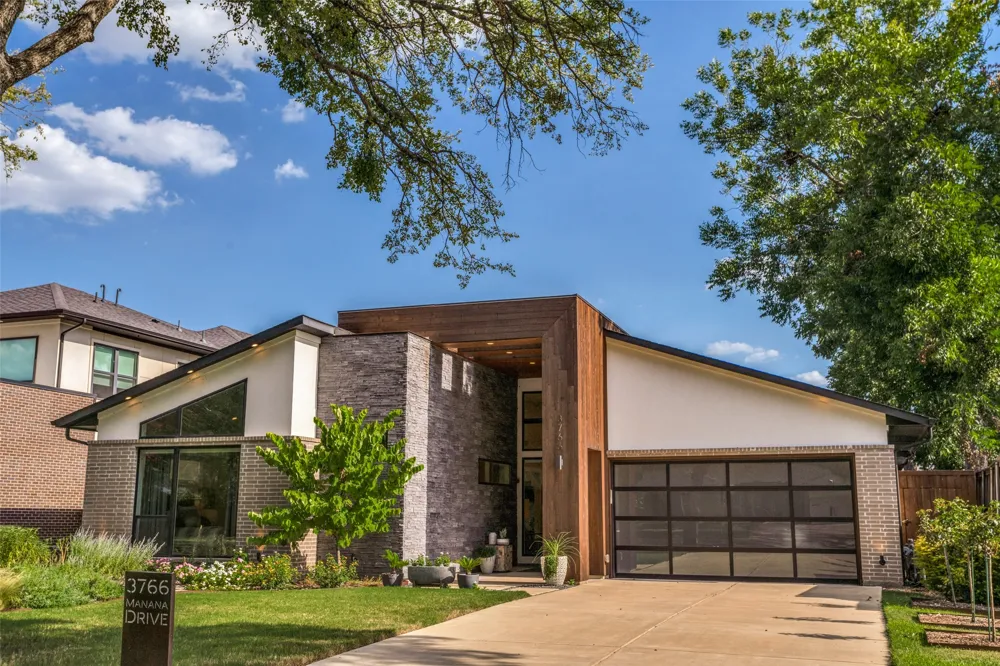 3766 Manana Drive Dallas, TX 75220