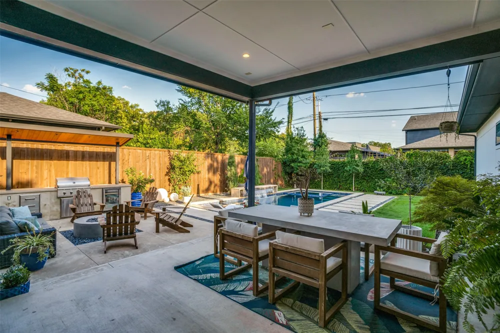 3766 Manana Drive Dallas, TX 75220