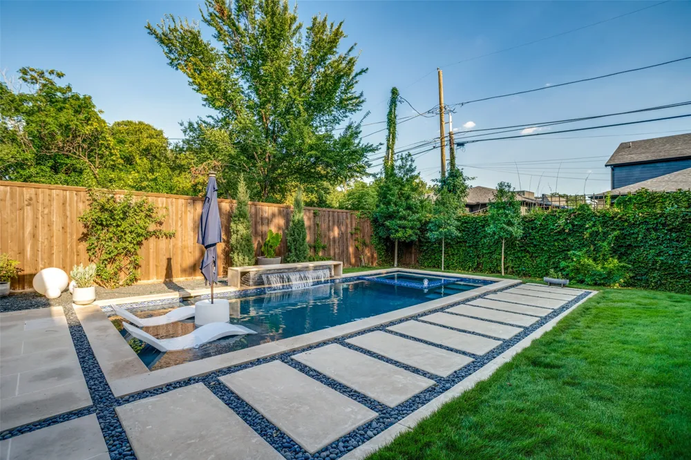 3766 Manana Drive Dallas, TX 75220
