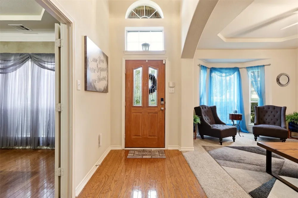 5804 Logan Drive Plano, TX 75094