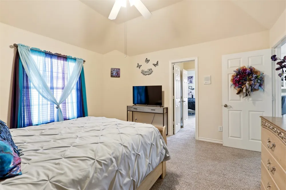 5804 Logan Drive Plano, TX 75094