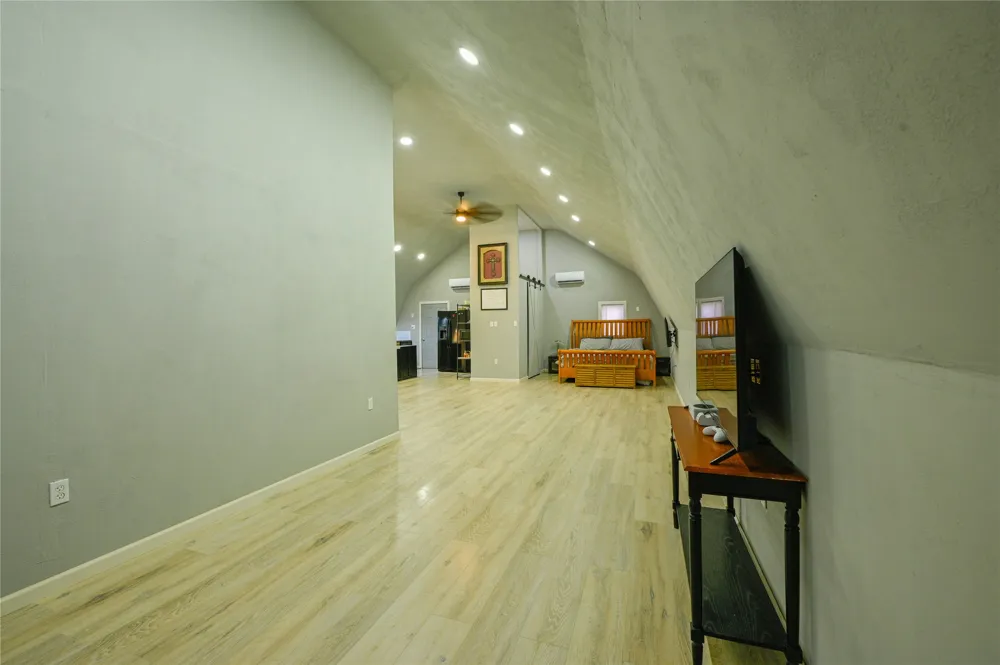 2275 County Road 4185 Meridian, TX 76665