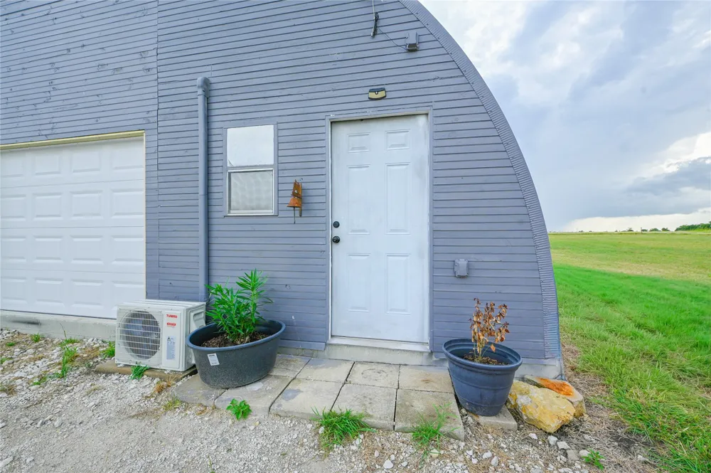 2275 County Road 4185 Meridian, TX 76665