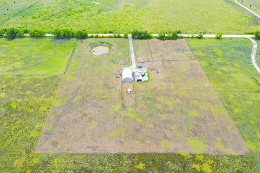 2275 County Road 4185 Meridian, TX 76665