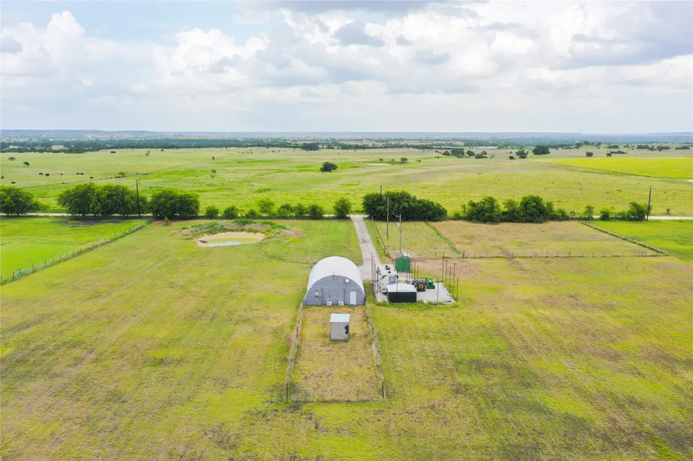 2275 County Road 4185 Meridian, TX 76665