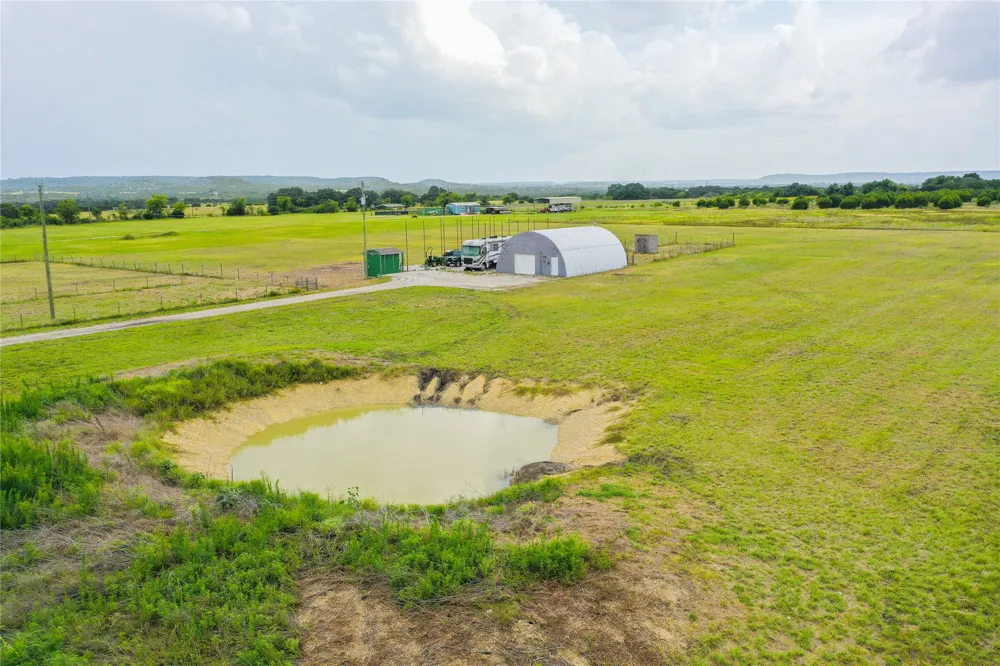 2275 County Road 4185 Meridian, TX 76665