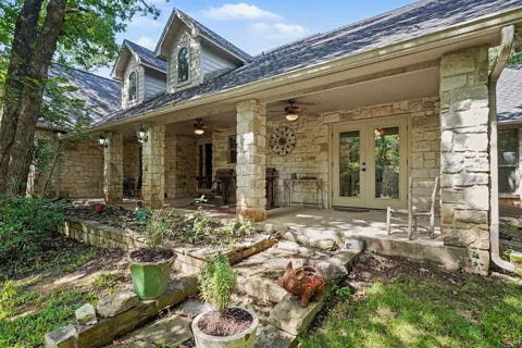 126 Willow Creek Circle