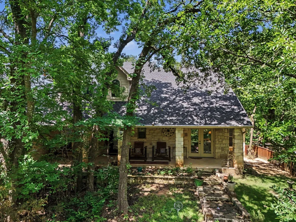 126 Willow Creek Circle Mansfield, TX 76063