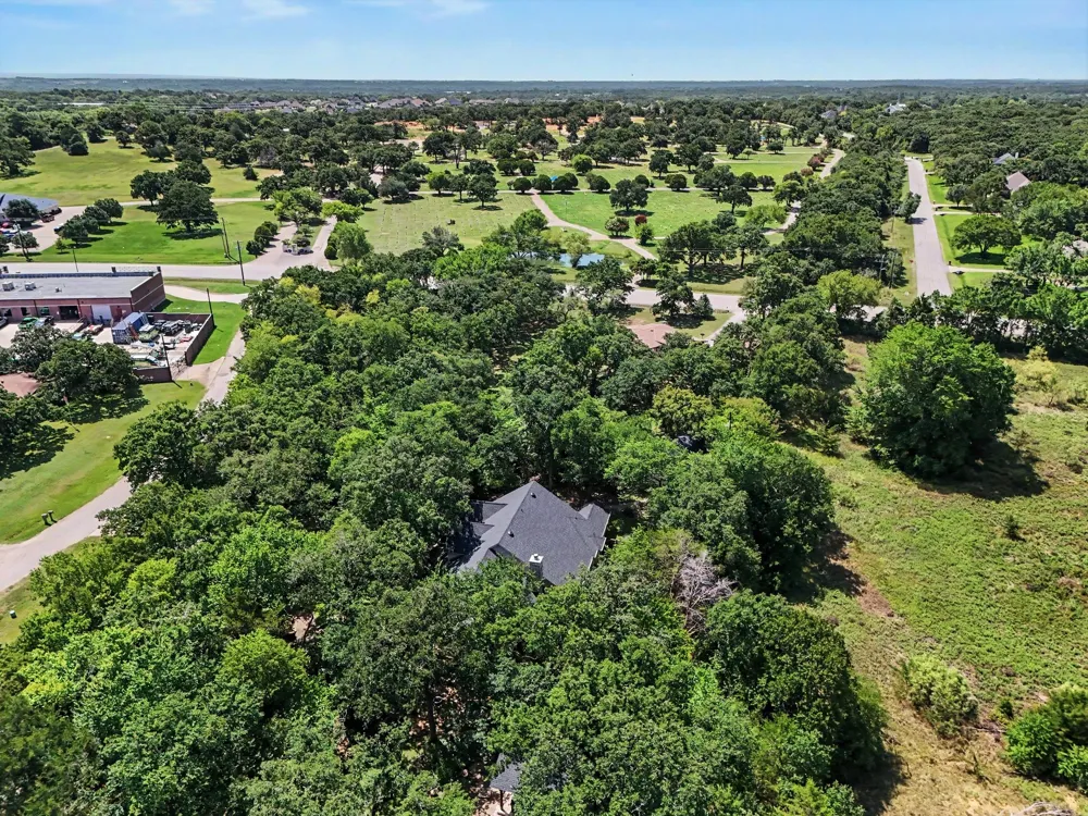 126 Willow Creek Circle Mansfield, TX 76063