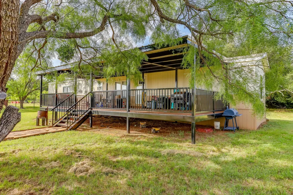 538 FM 52 Graford, TX 76649