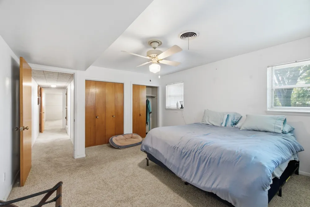 1301 Colonial Court Arlington, TX 76013