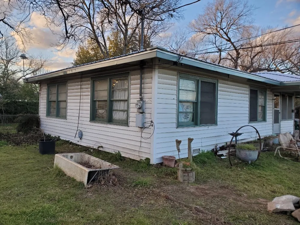 1204 Fannin Avenue Cameron, TX 76520