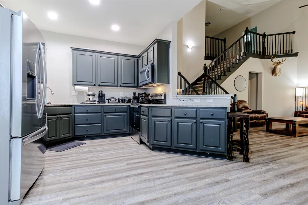 230 Greathouse Village Decatur, TX 76234
