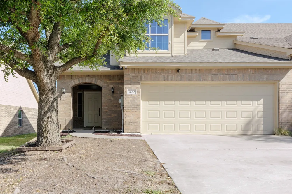 230 Greathouse Village Decatur, TX 76234