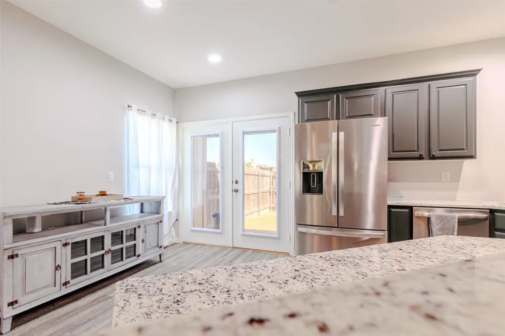 230 Greathouse Village Decatur, TX 76234