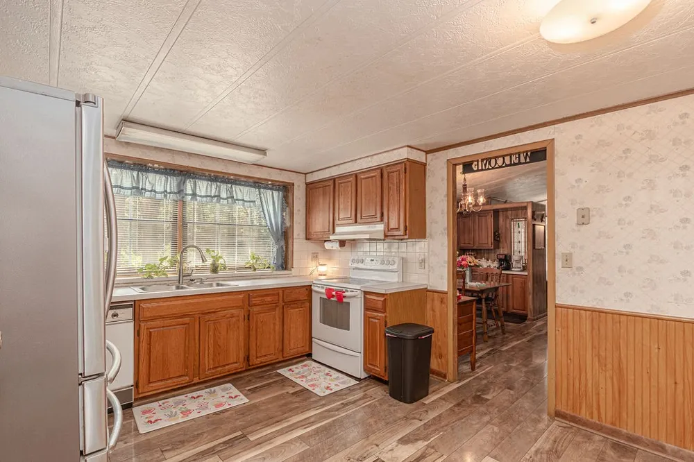 6264 State Highway 276 Point, TX 75472