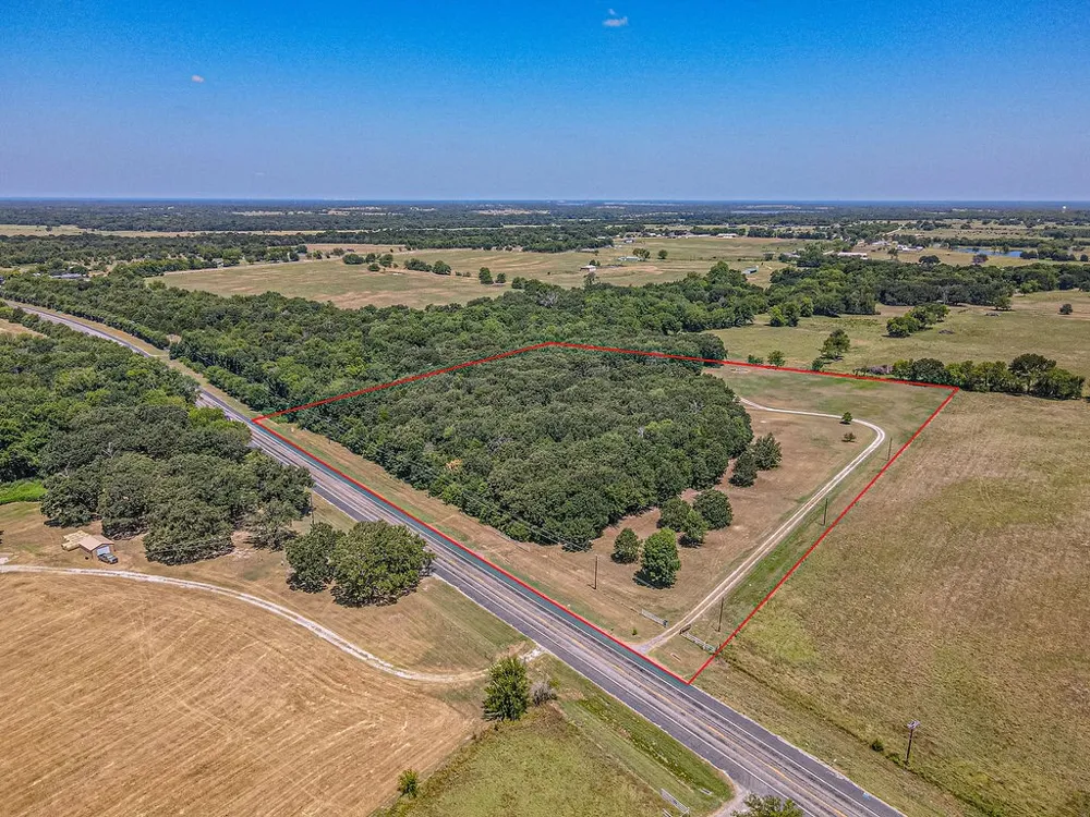 6264 State Highway 276 Point, TX 75472