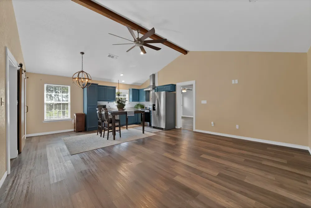 1237 Private Road 4219 Decatur, TX 76234
