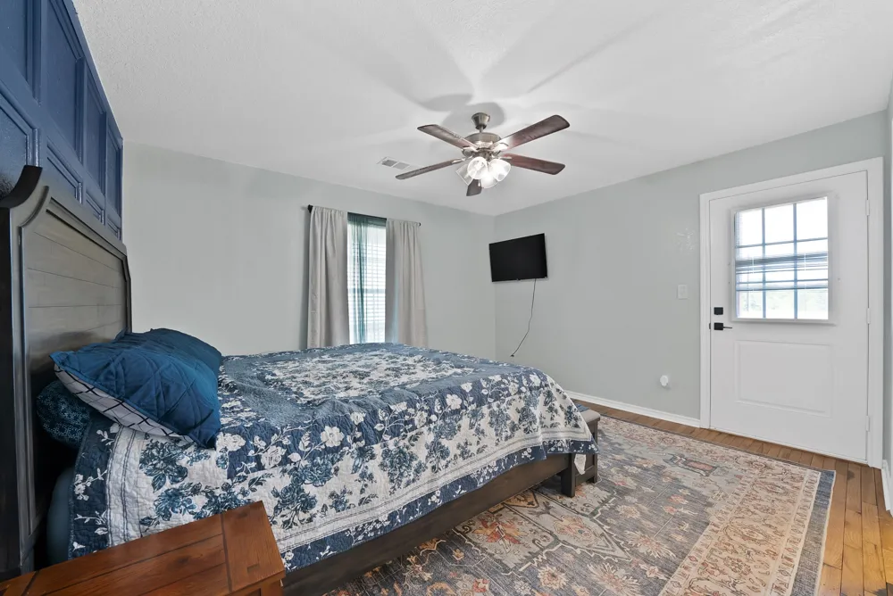 1237 Private Road 4219 Decatur, TX 76234