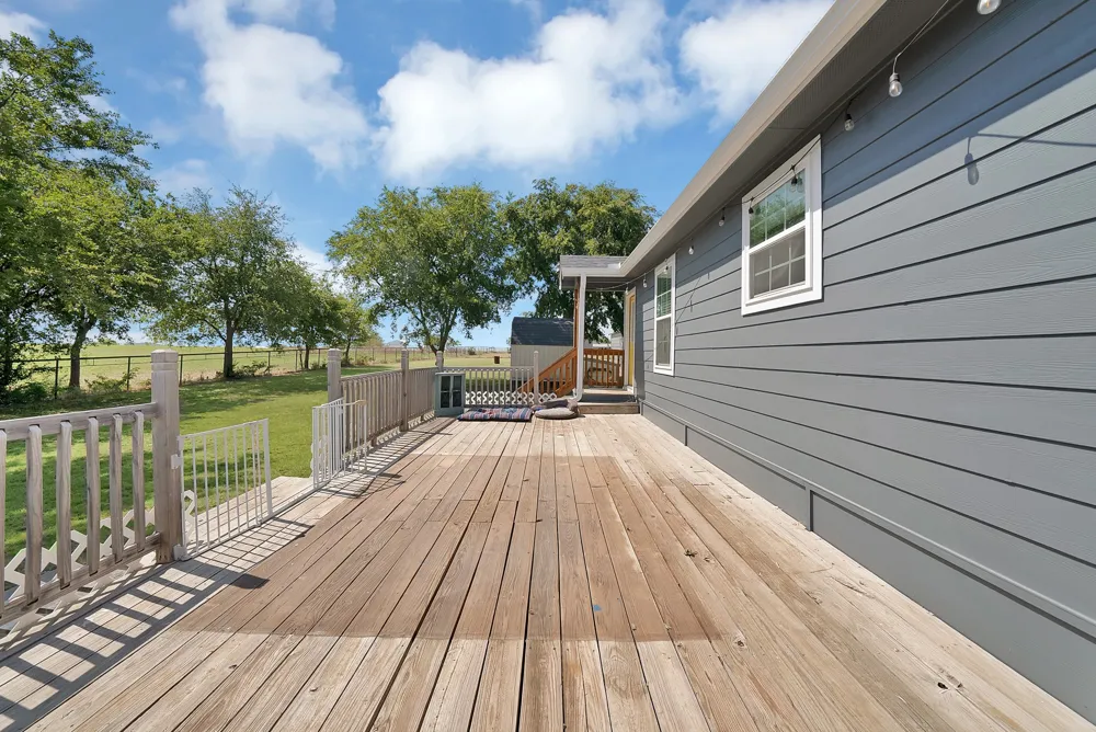 1237 Private Road 4219 Decatur, TX 76234