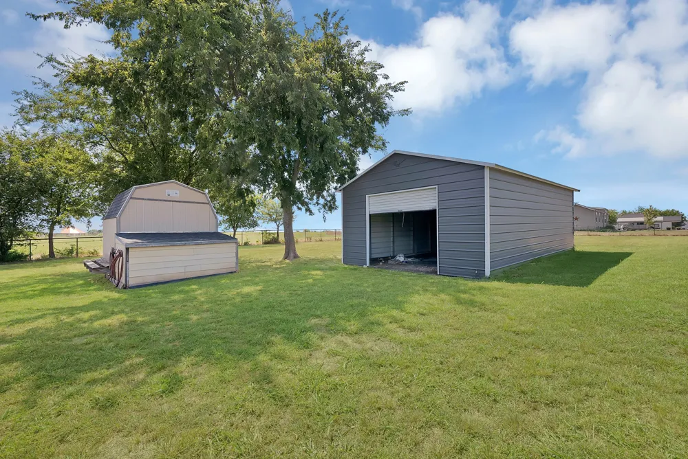 1237 Private Road 4219 Decatur, TX 76234