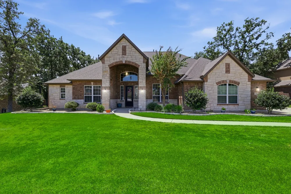 138 Dogwood Drive Krugerville, TX 76227