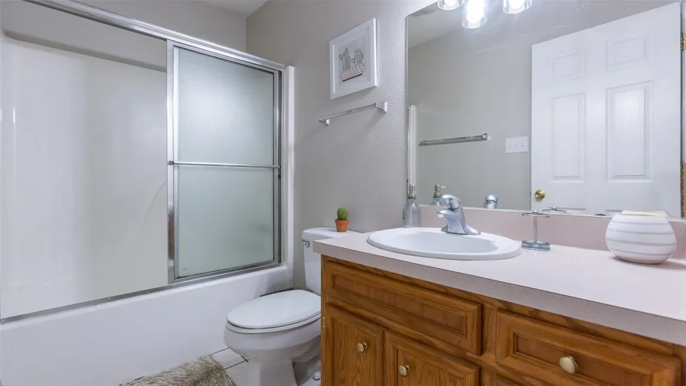 634 E North 16th Street #B Abilene, TX 79601
