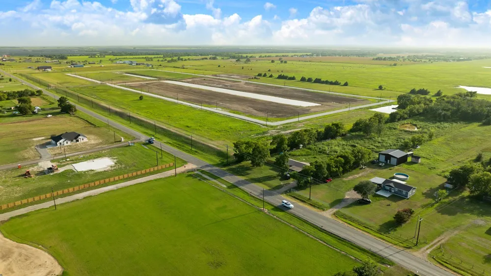 296 Private Road 34026 Brookston, TX 75421