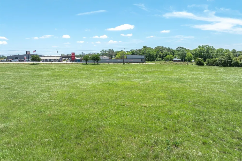State Hwy 19 Emory, TX 75440